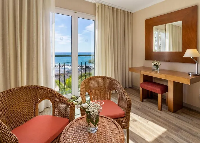 Hotel Enotel Sunset Bay 4*