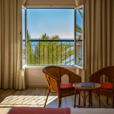 Hotel Enotel Sunset Bay 4*