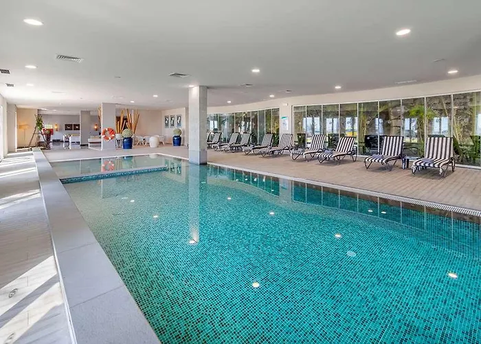 Enotel Sunset Bay Hotell 4*